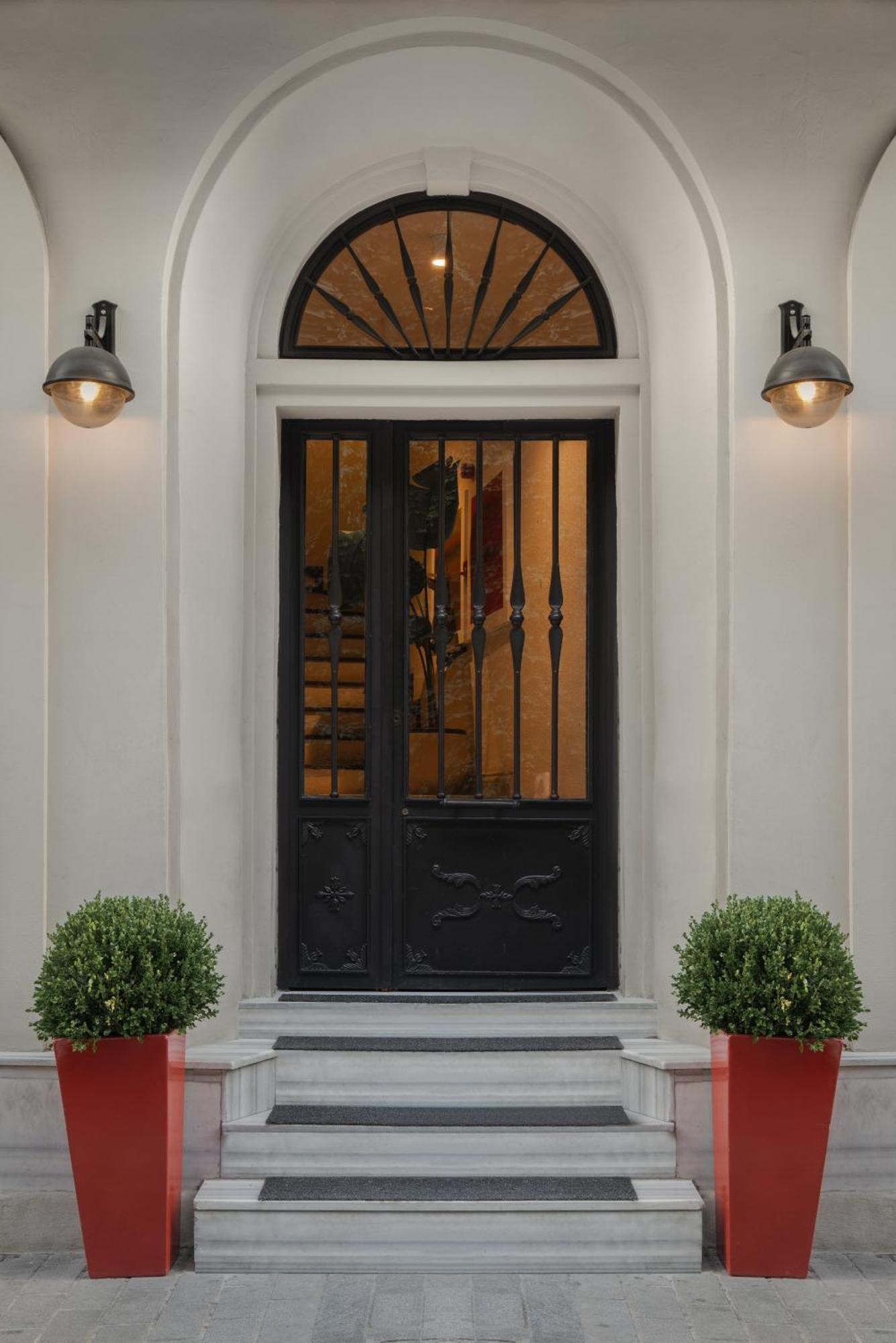 Gentletom Hotel Istanbul Exterior photo